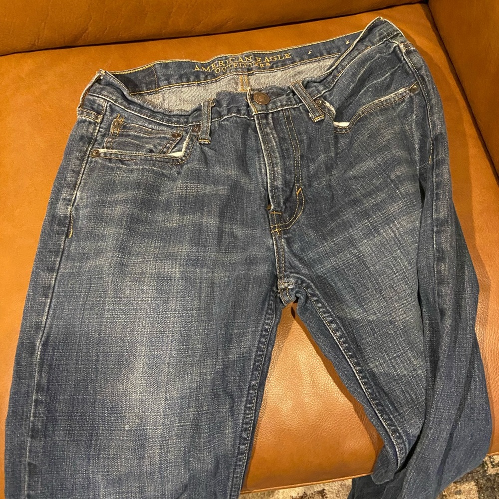 American Eagle original straight leg jean 30/32